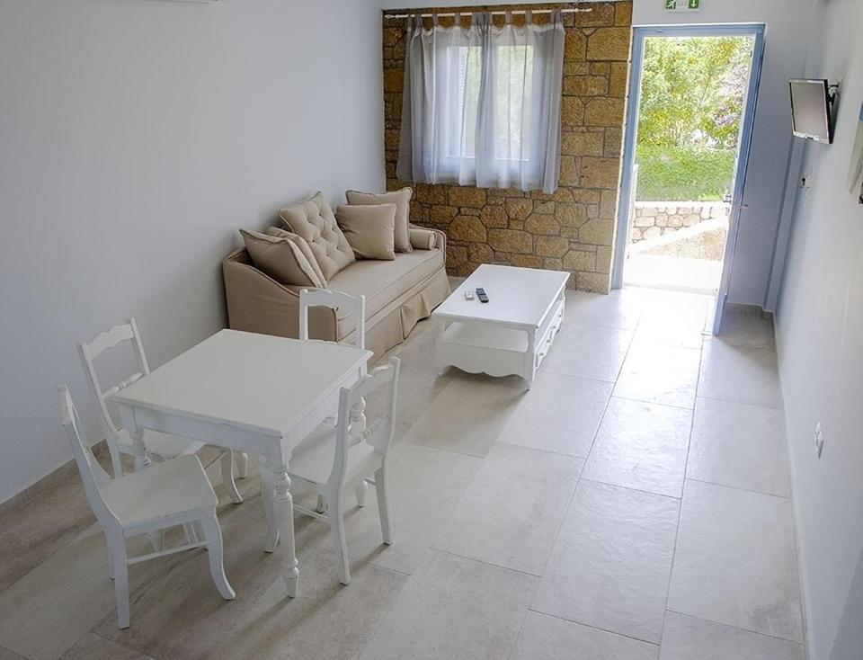 Golden Villas Ступа Екстер'єр фото